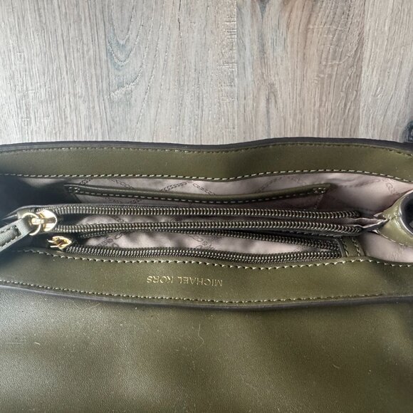 Michael Kors Large Studded Soho Frame Out Shoulder Bag - Olive - Picture 10 of 11